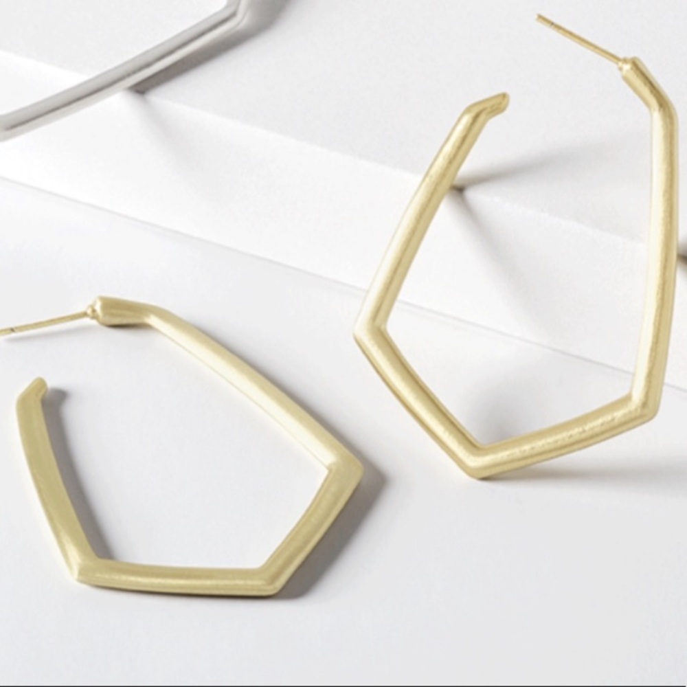 Kendra Scott Lonnie Hoops Earrings In Gold